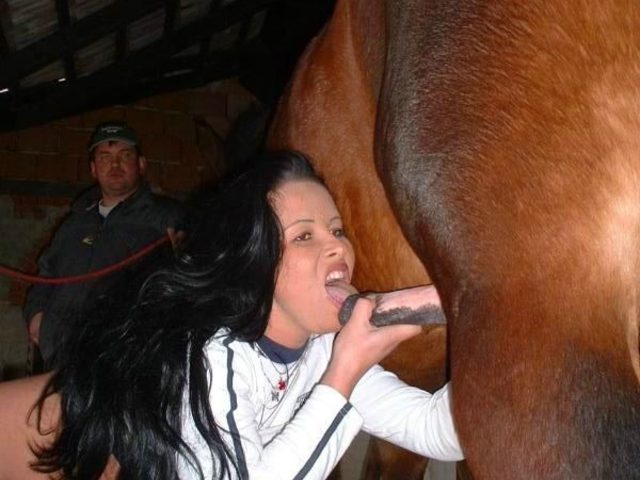Смелый секс с животными на зоо порно фото для скачивания на телефон